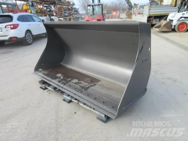 Volvo L 45 Pistoane