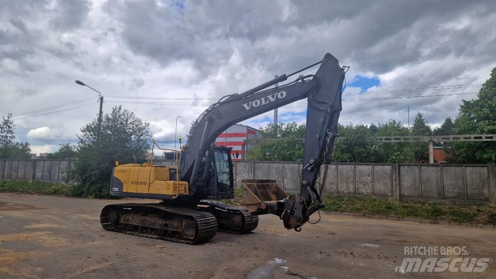 Volvo EC180CL Excavatoare pe șenile
