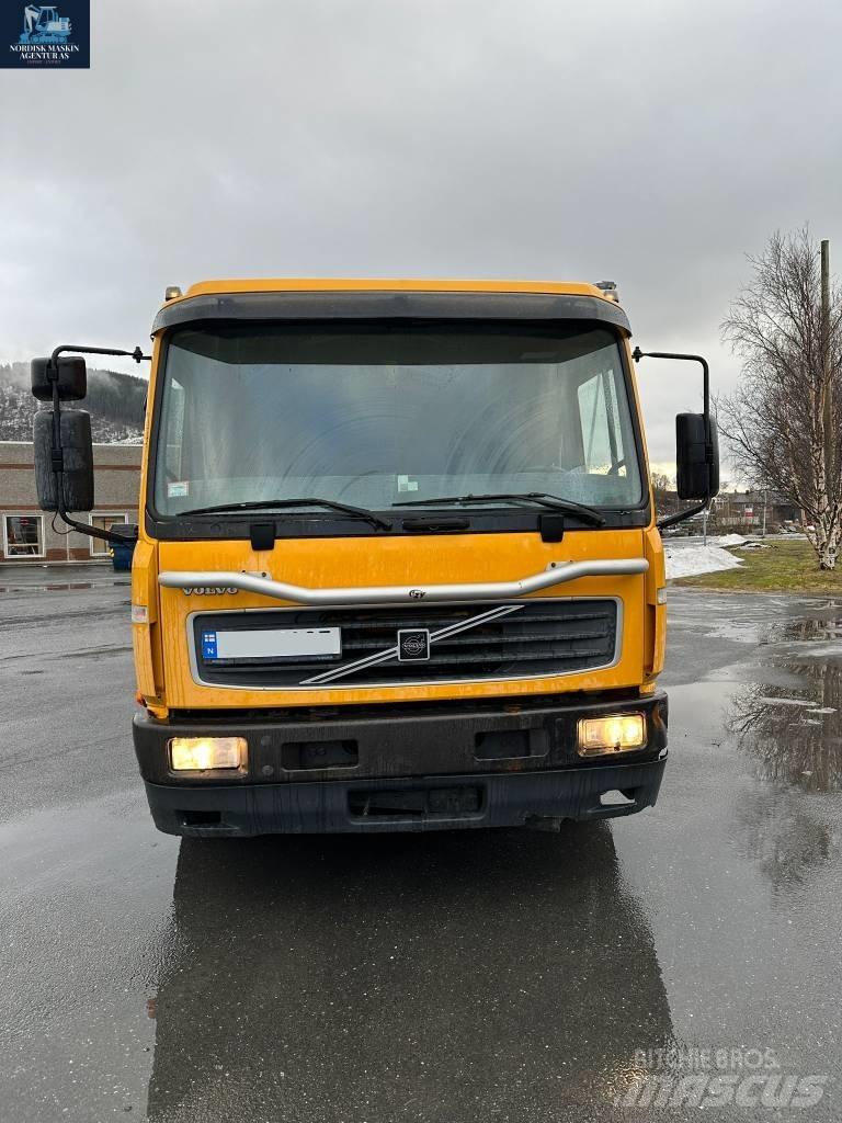 Volvo FL 250 Camioane cu macara