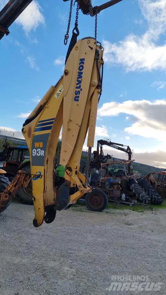 Komatsu WB93 R5 Buldoexcavatoare
