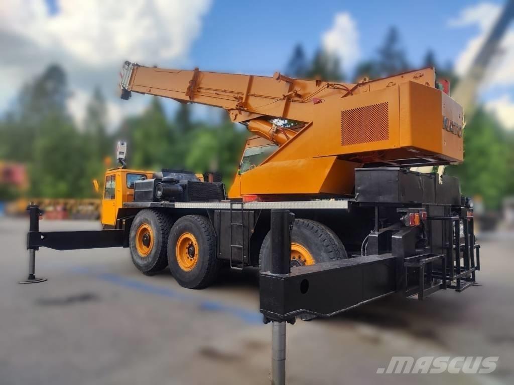 Kato KA 400 E Macara pentru orice teren