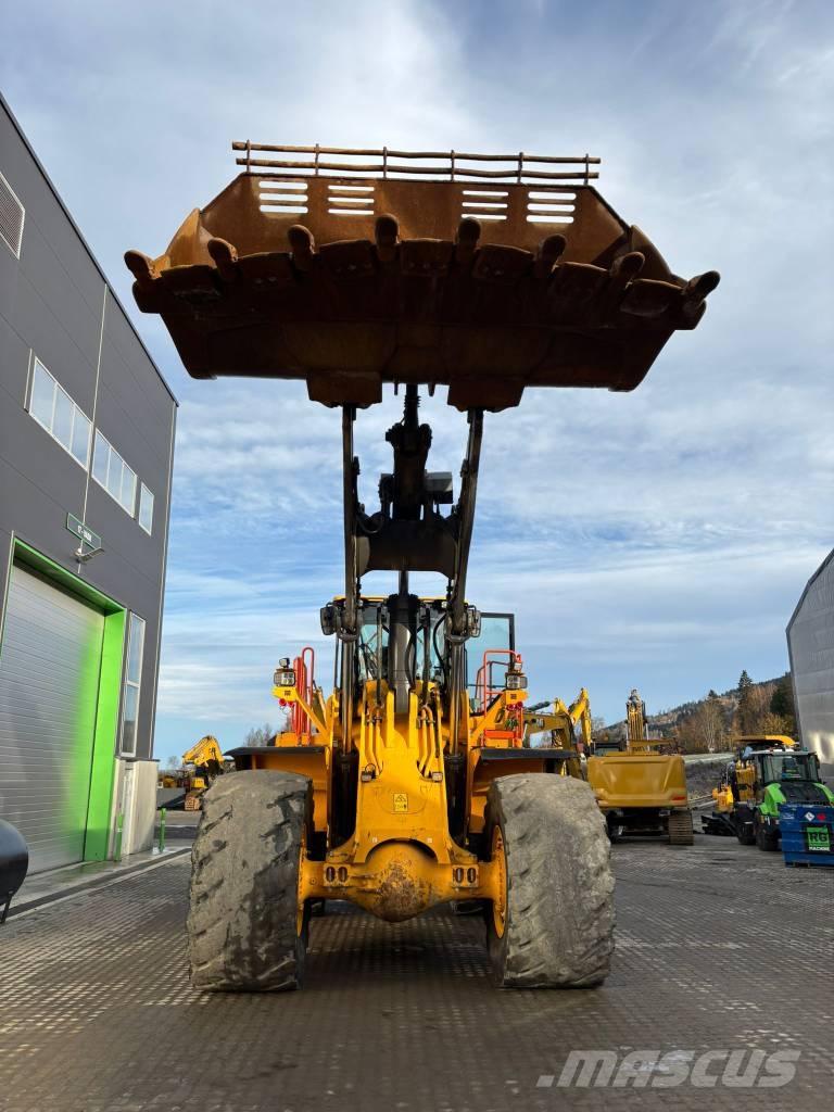 Volvo L 350 H Incarcator pe pneuri