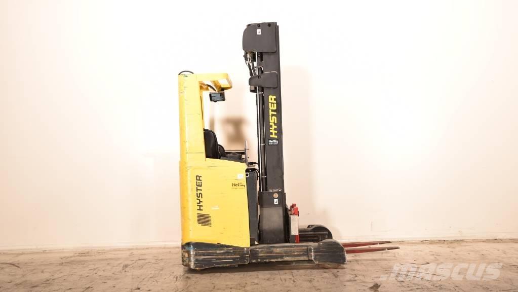 Hyster R 1.6 Stivuitor cu catarg retractabil