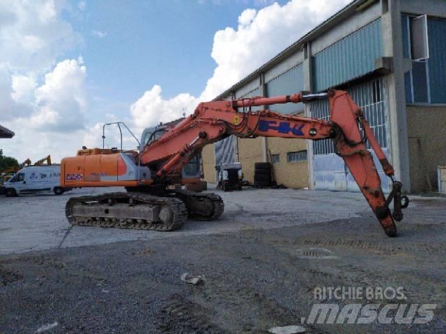 Fiat-Kobelco E 235 Excavatoare pe șenile

