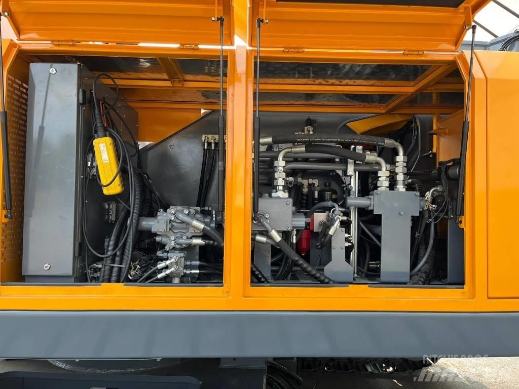 Sennebogen 673 Macarele