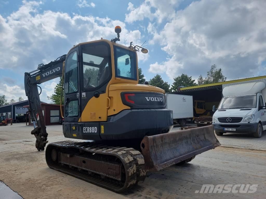 Volvo ECR 88 D Excavatoare 7t - 12t