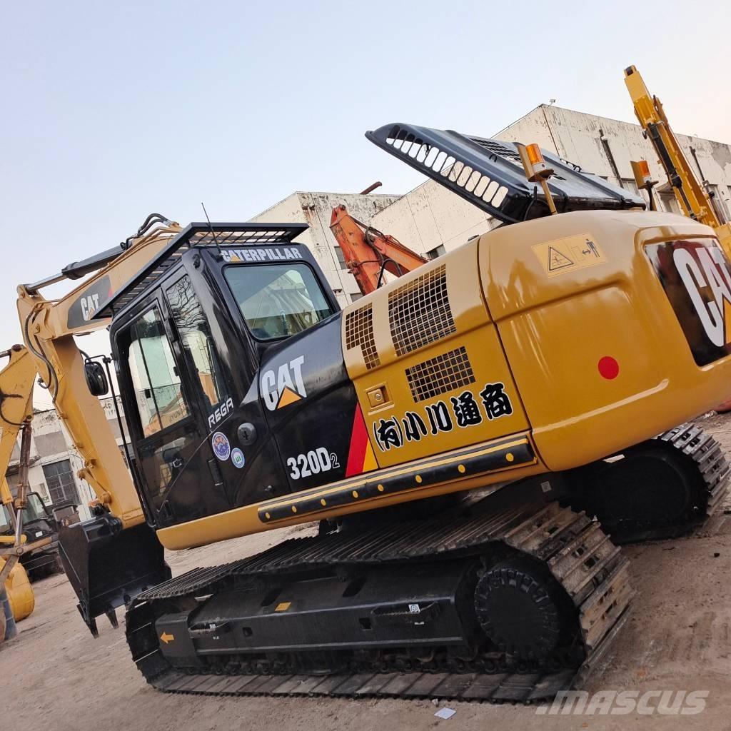 CAT 320 D Excavatoare pe șenile
