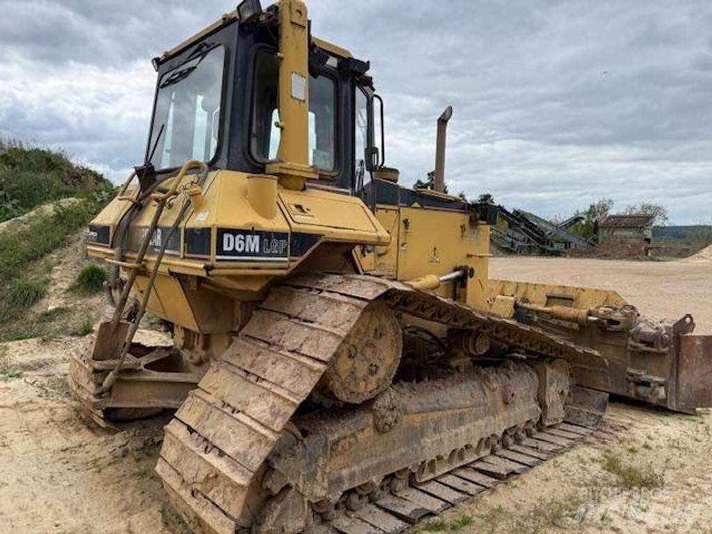 CAT D6M LGP Buldozere pe senile