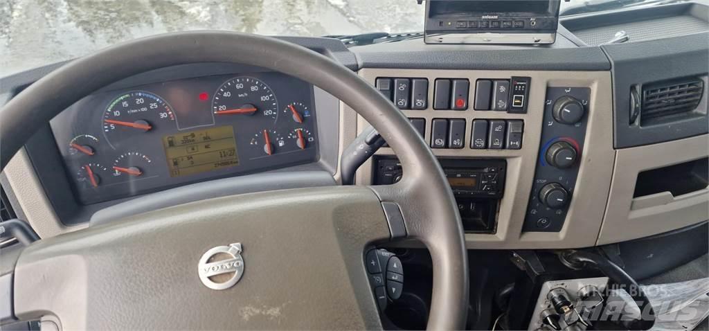Volvo FE320 Camion de deseuri