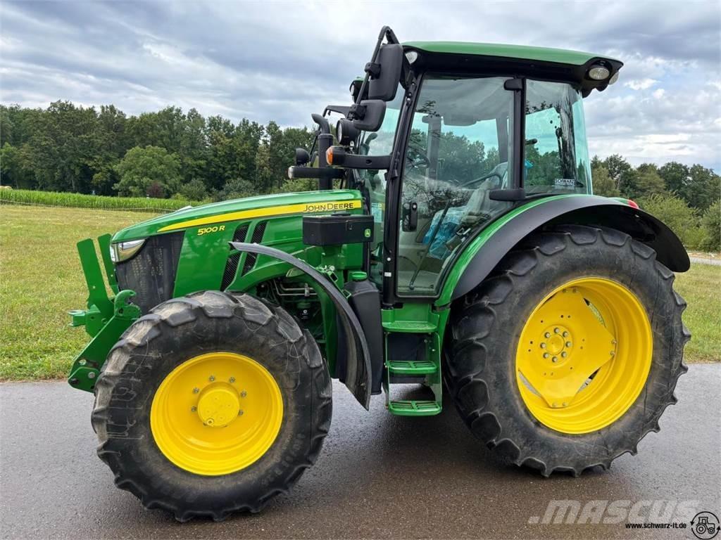 John Deere 5100R Tractoare