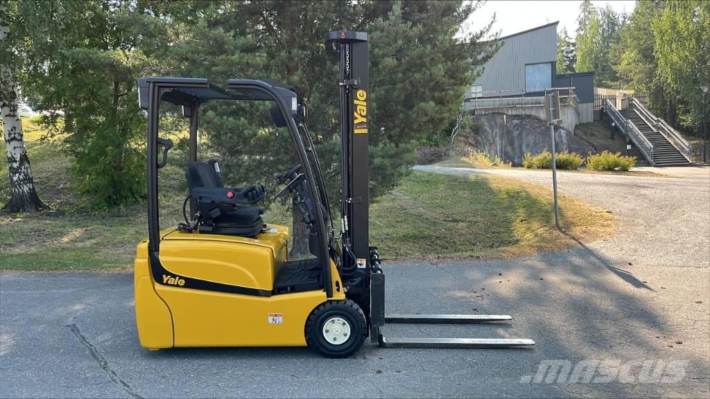 Yale ERP 16 VT Stivuitor electric
