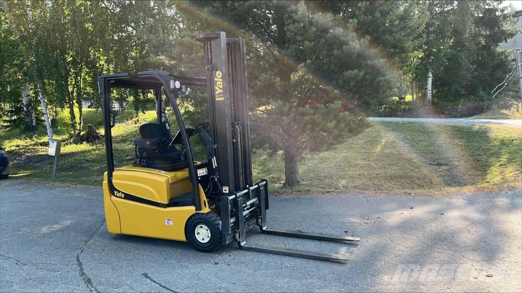 Yale ERP 16 VT Stivuitor electric