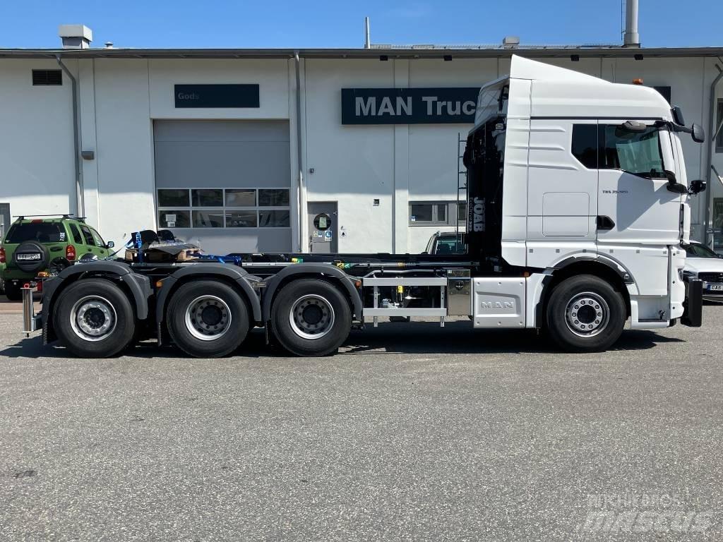 MAN TGX 35.520 Camion cu carlig de ridicare