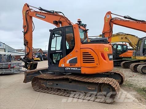 Doosan DX 140 LCR - 5 Excavatoare pe șenile
