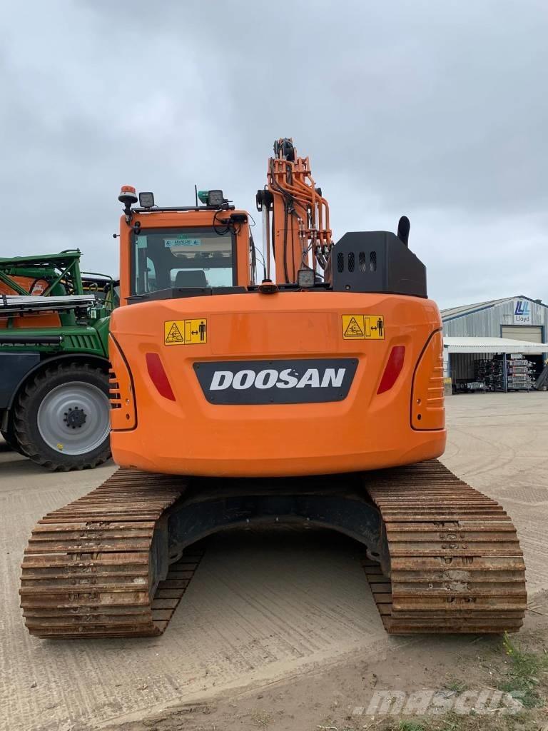 Doosan DX 140 LCR - 5 Excavatoare pe șenile
