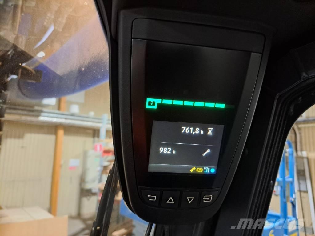 Linde E50HL-01 Stivuitor electric