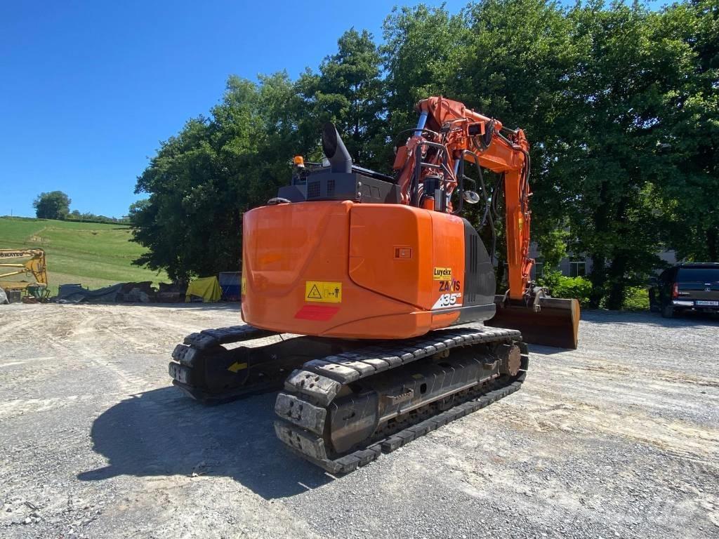 Hitachi ZX 135 US-6 Excavatoare pe șenile
