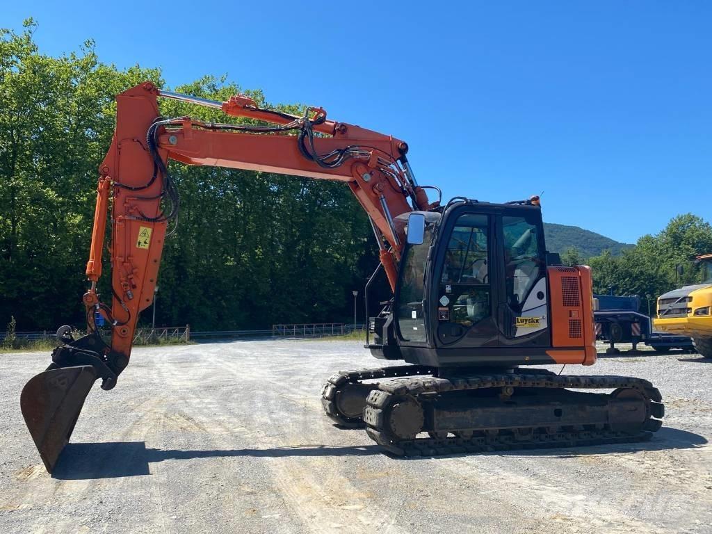 Hitachi ZX 135 US-6 Excavatoare pe șenile
