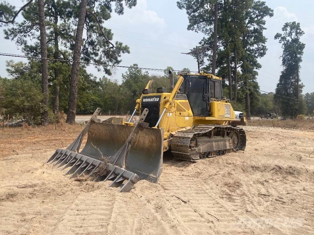 Komatsu D 65 WX-17 Buldozere pe senile