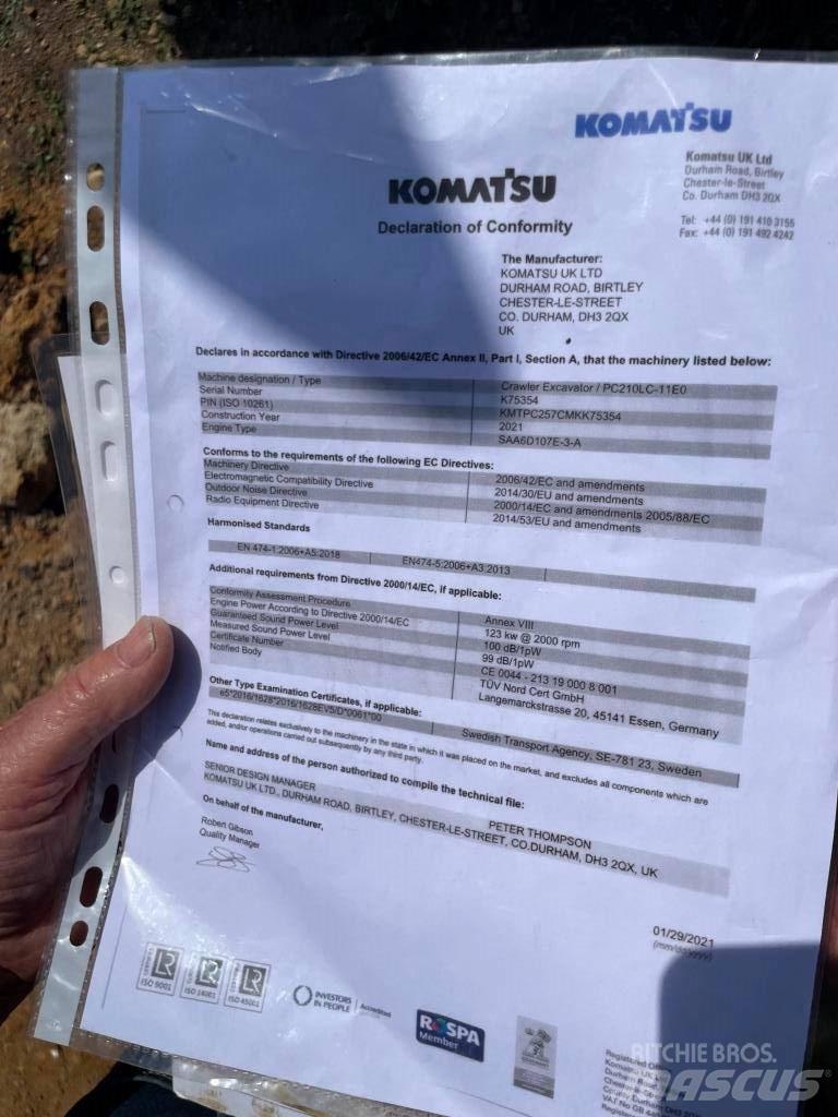 Komatsu PC210LC-11E0 Excavatoare pe șenile
