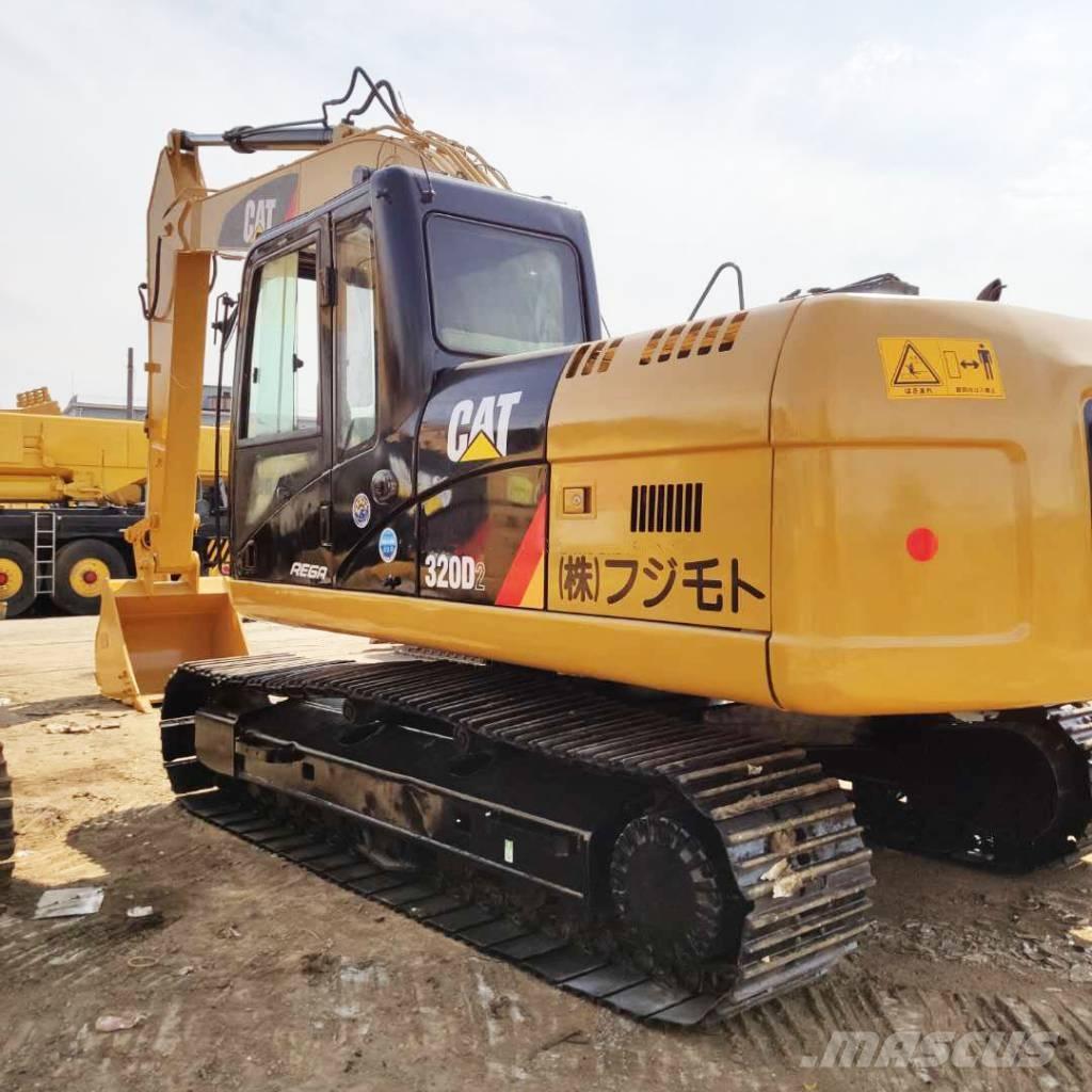 CAT 320D Excavatoare pe șenile

