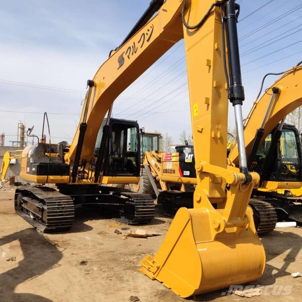 CAT 320D Excavatoare pe șenile
