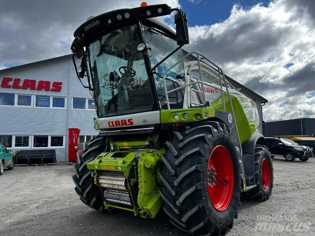 CLAAS Jaguar 950-4 Forajere cu autopropulsare