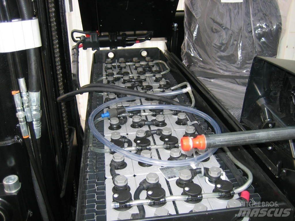 Mitsubishi RB14N2S Stivuitor cu catarg retractabil