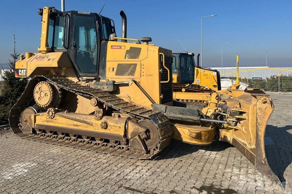 CAT D 6 N XL Buldozere pe senile