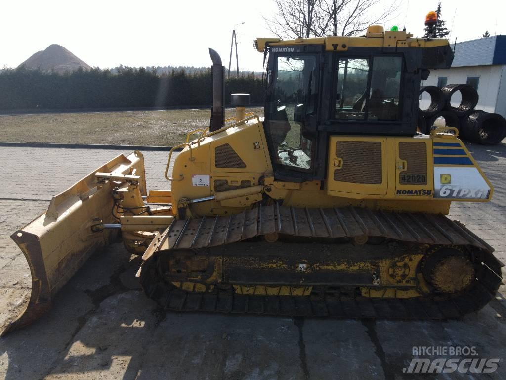Komatsu D 61 PXI-23 Buldozere pe senile