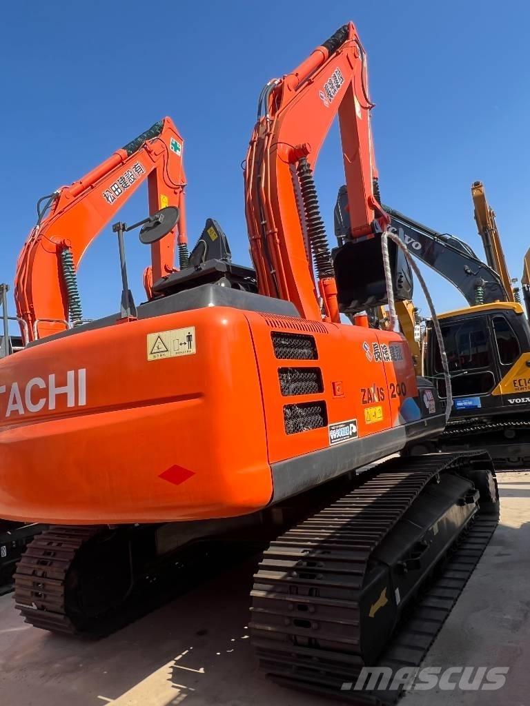 Hitachi ZX200 Excavatoare pe șenile
