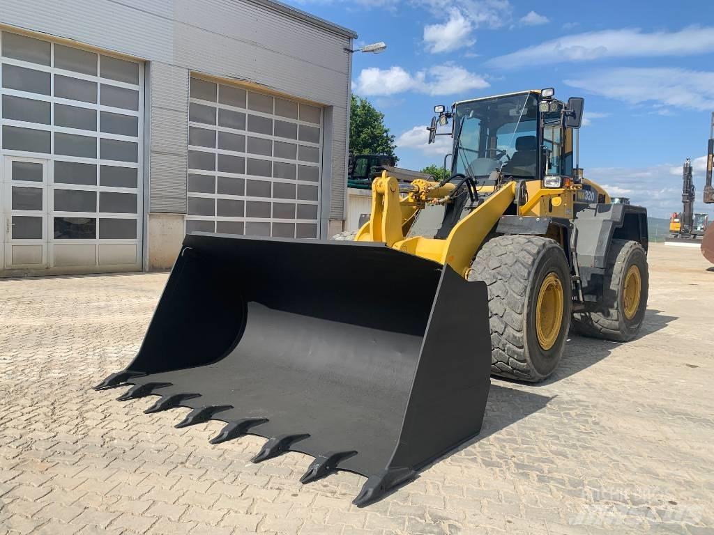 Komatsu WA 320-5H Incarcator pe pneuri