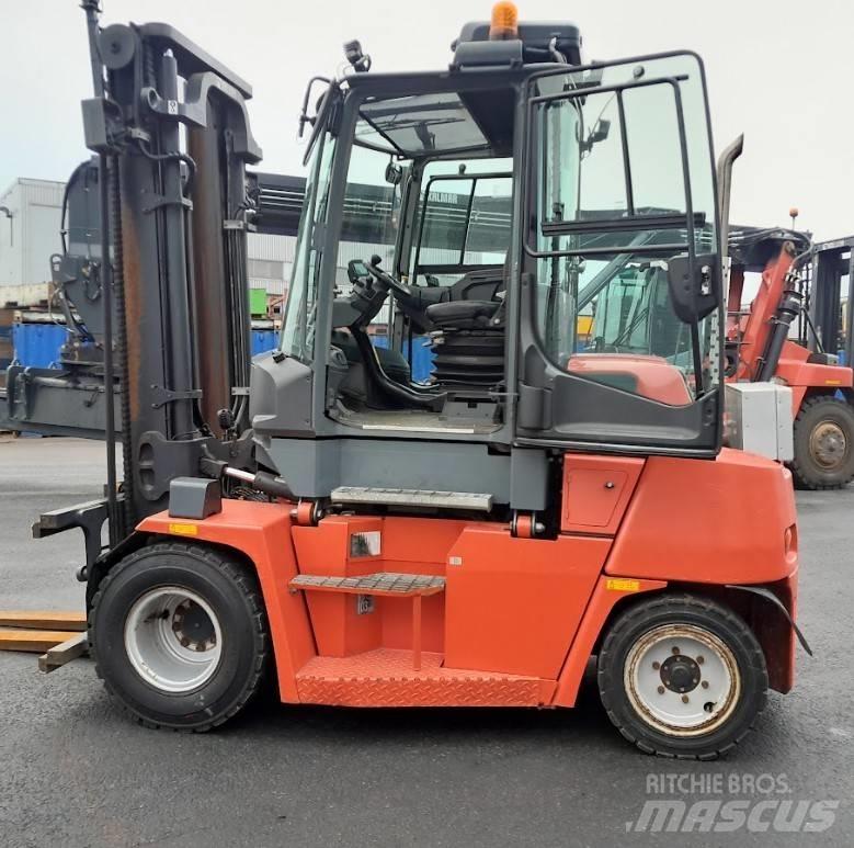 Kalmar DCG55-6 Stivuitor diesel