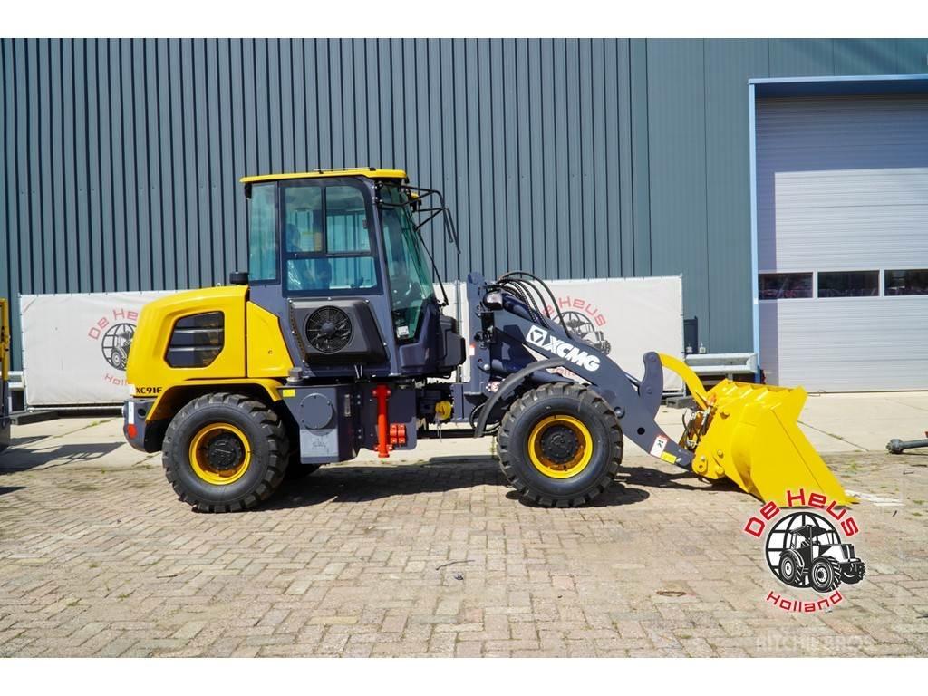 XCMG XC916E Incarcator pe pneuri
