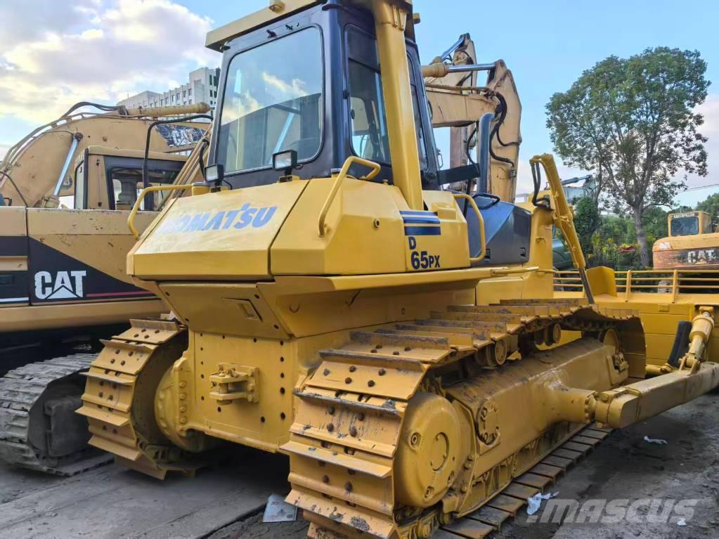 Komatsu D 65 PX-12 Buldozere pe senile