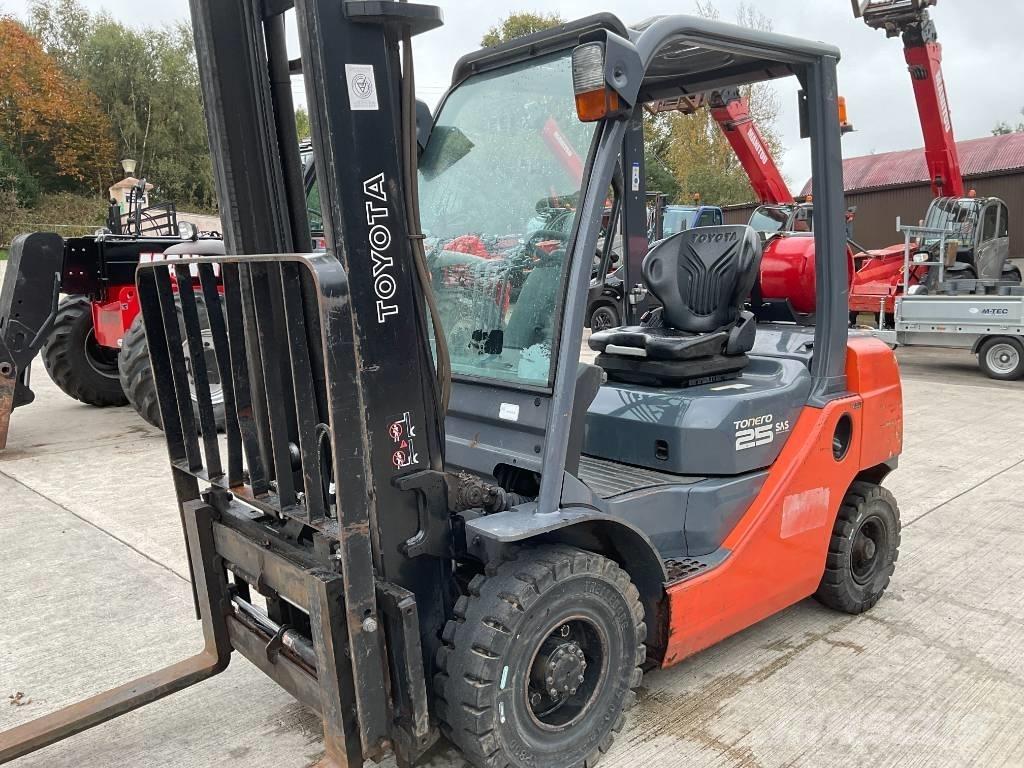 Toyota 02-8 FGF 25 Stivuitor GPL