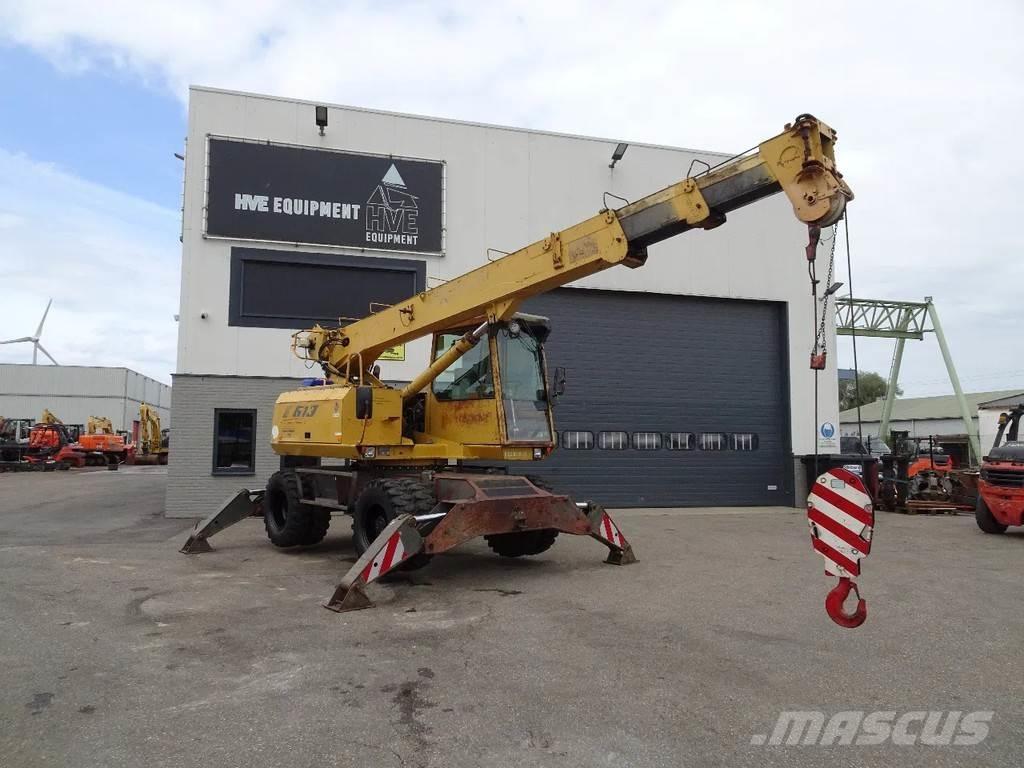 Sennebogen S613 Macara teren accidentat