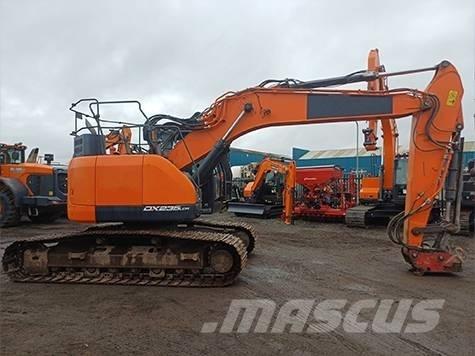 Doosan DX 235 LCR-5 Excavatoare pe șenile
