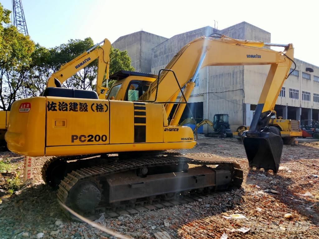 Komatsu PC200-6 Excavatoare pe șenile
