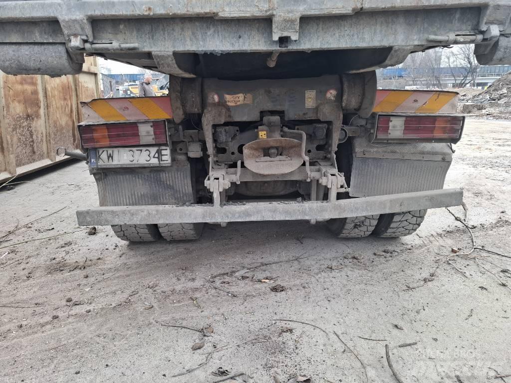 Mercedes-Benz 3244 Camion cu carlig de ridicare