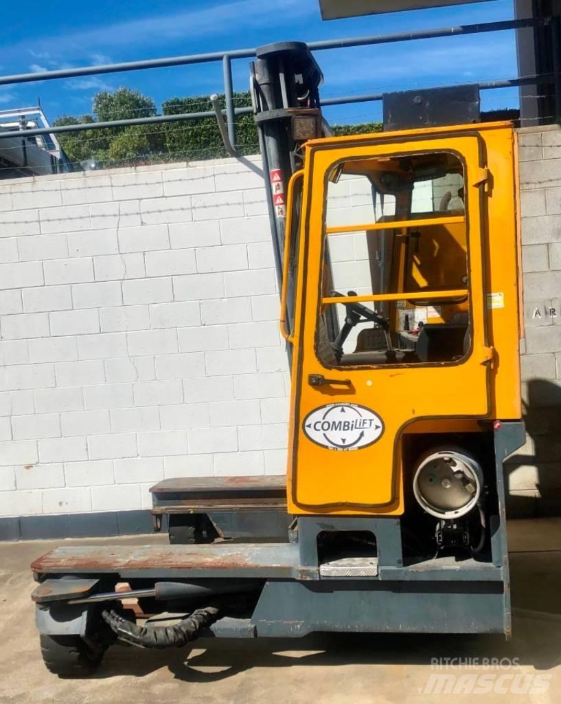 Combilift C4000 Încarcator lateral