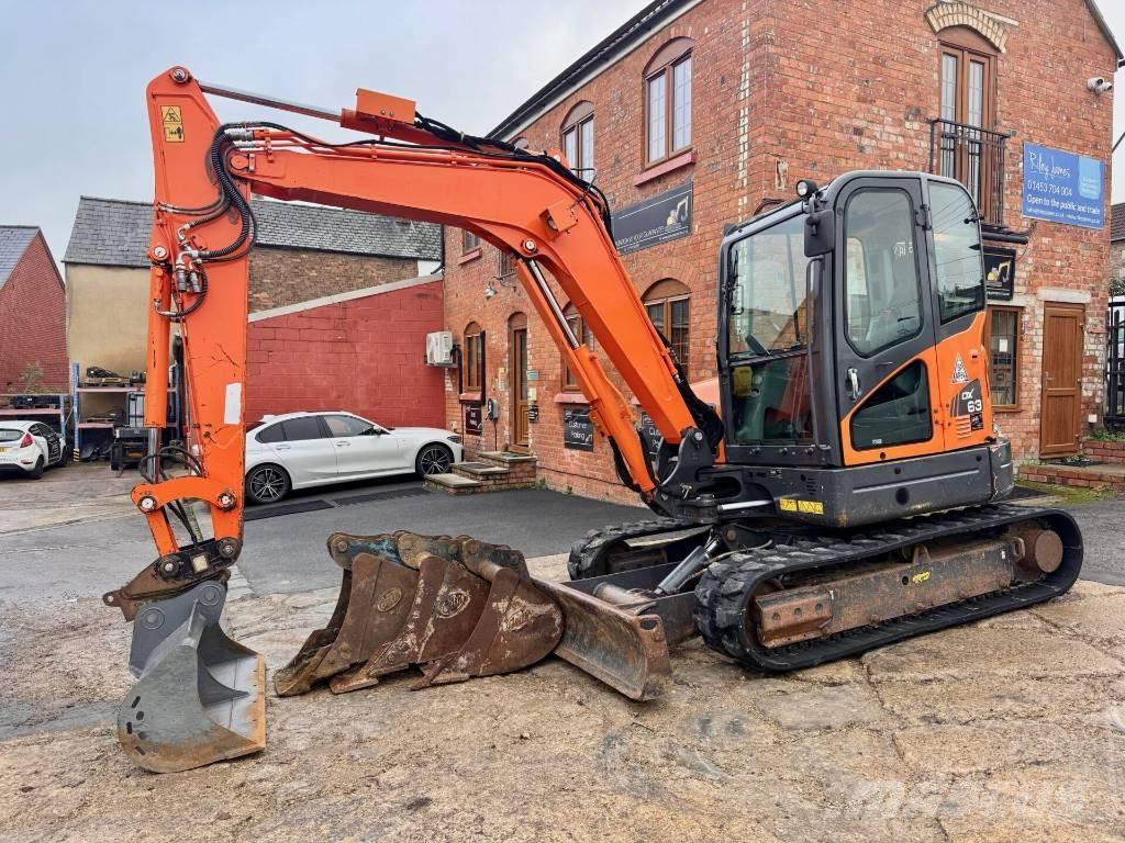 Doosan DX 63 R Mini excavatoare < 7t