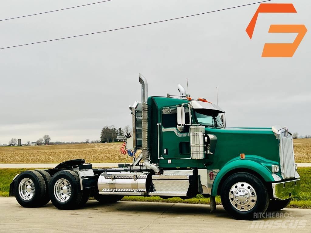 Kenworth W 900 Autotractoare