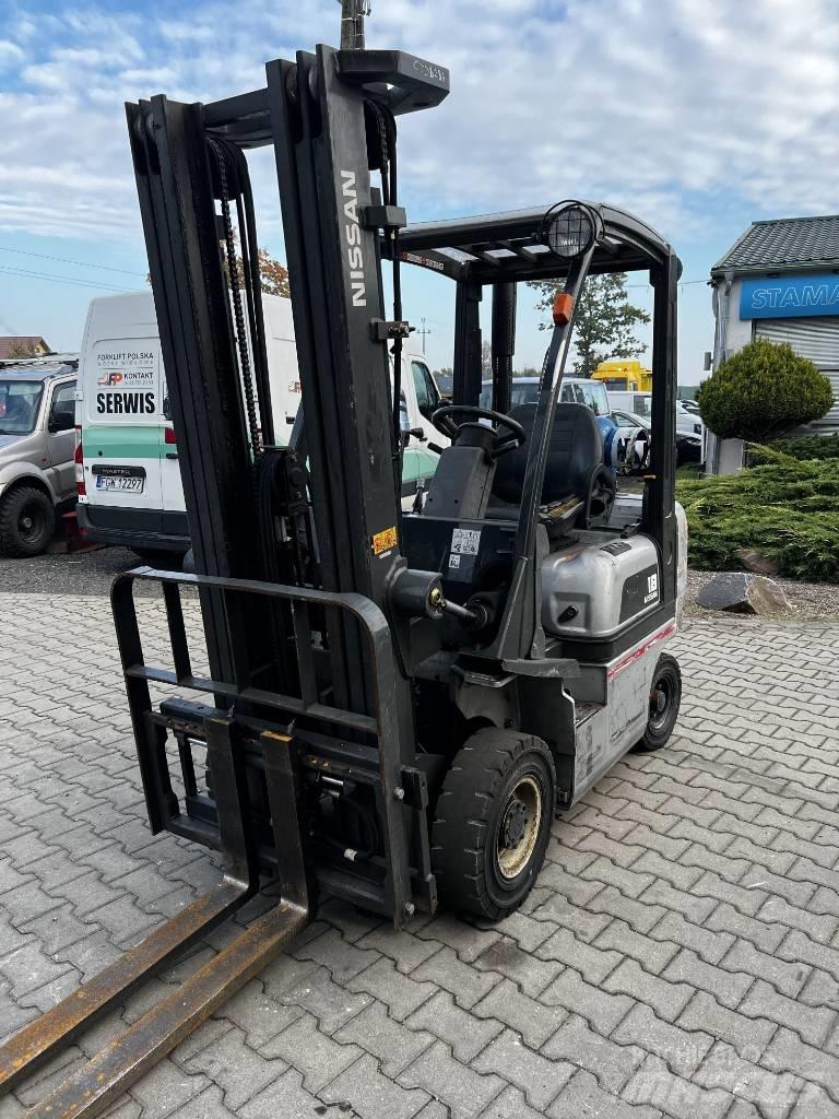 Nissan PD01A18PQ Stivuitor GPL