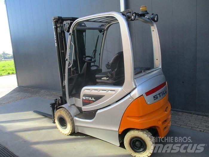 Still RX 60-25 Stivuitor electric
