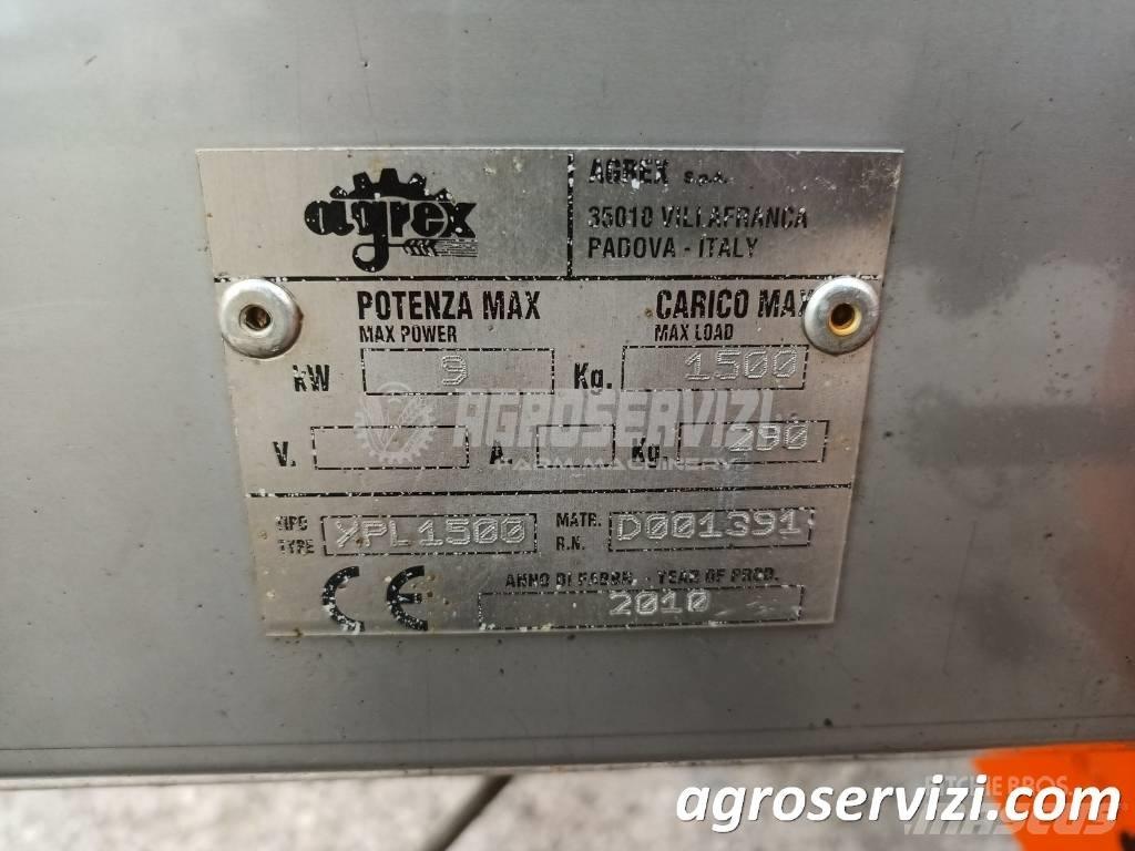 Agrex XPL 1500 Împrastierea mineralelor