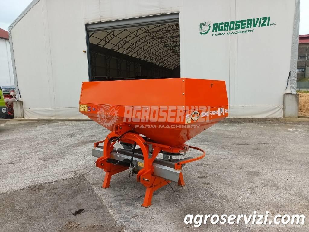 Agrex XPL 1500 Împrastierea mineralelor