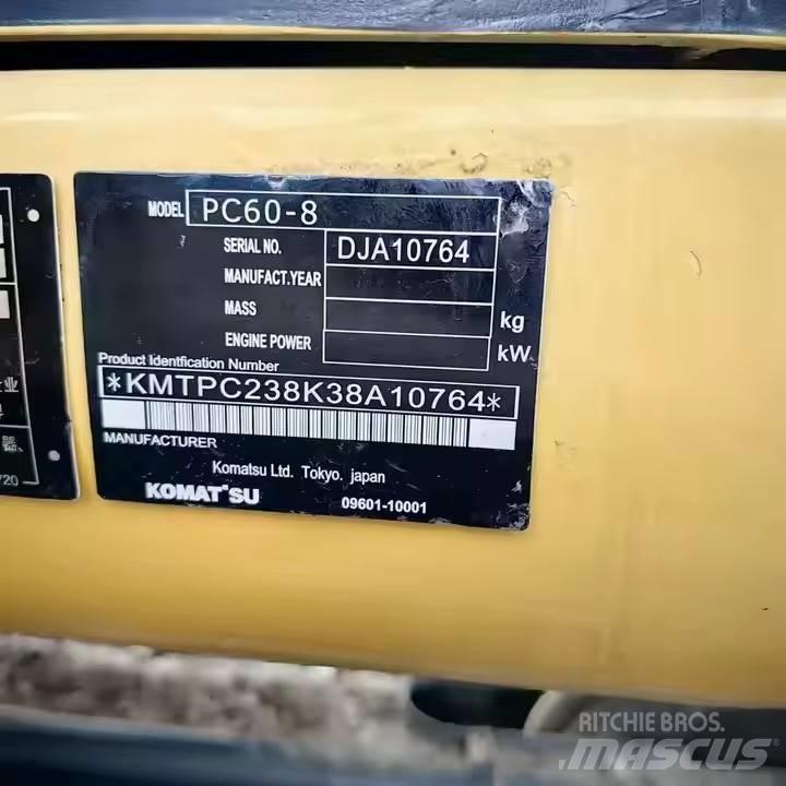 Komatsu PC60 Excavatoare pe șenile
