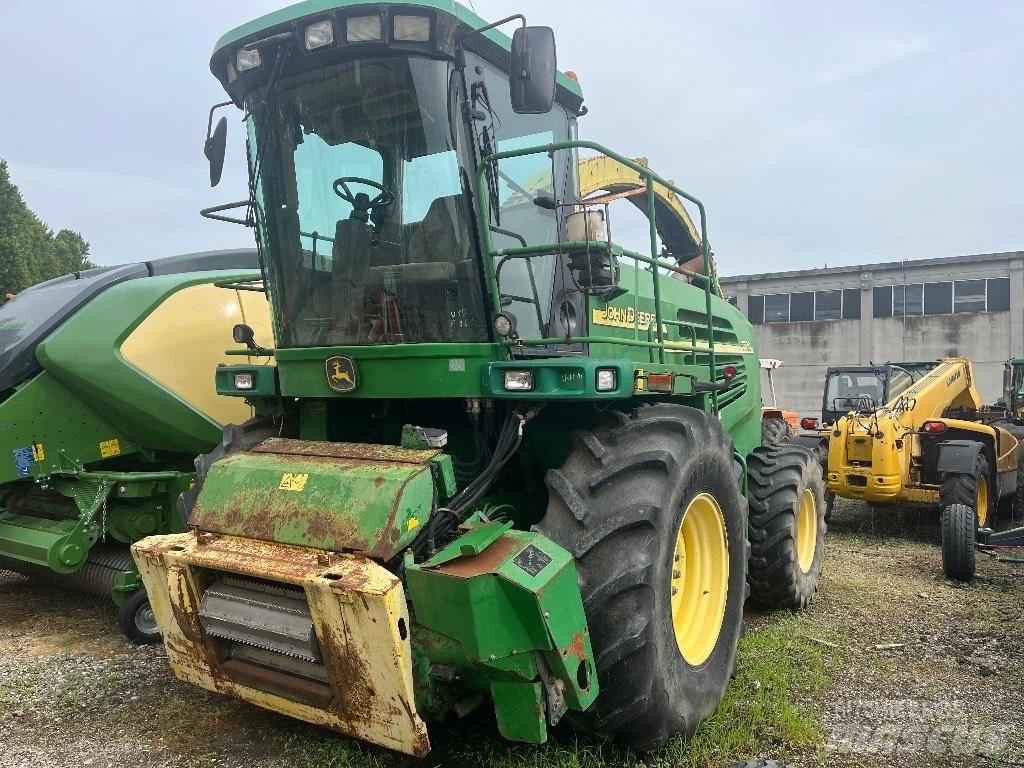 John Deere 7700 Forajere cu autopropulsare