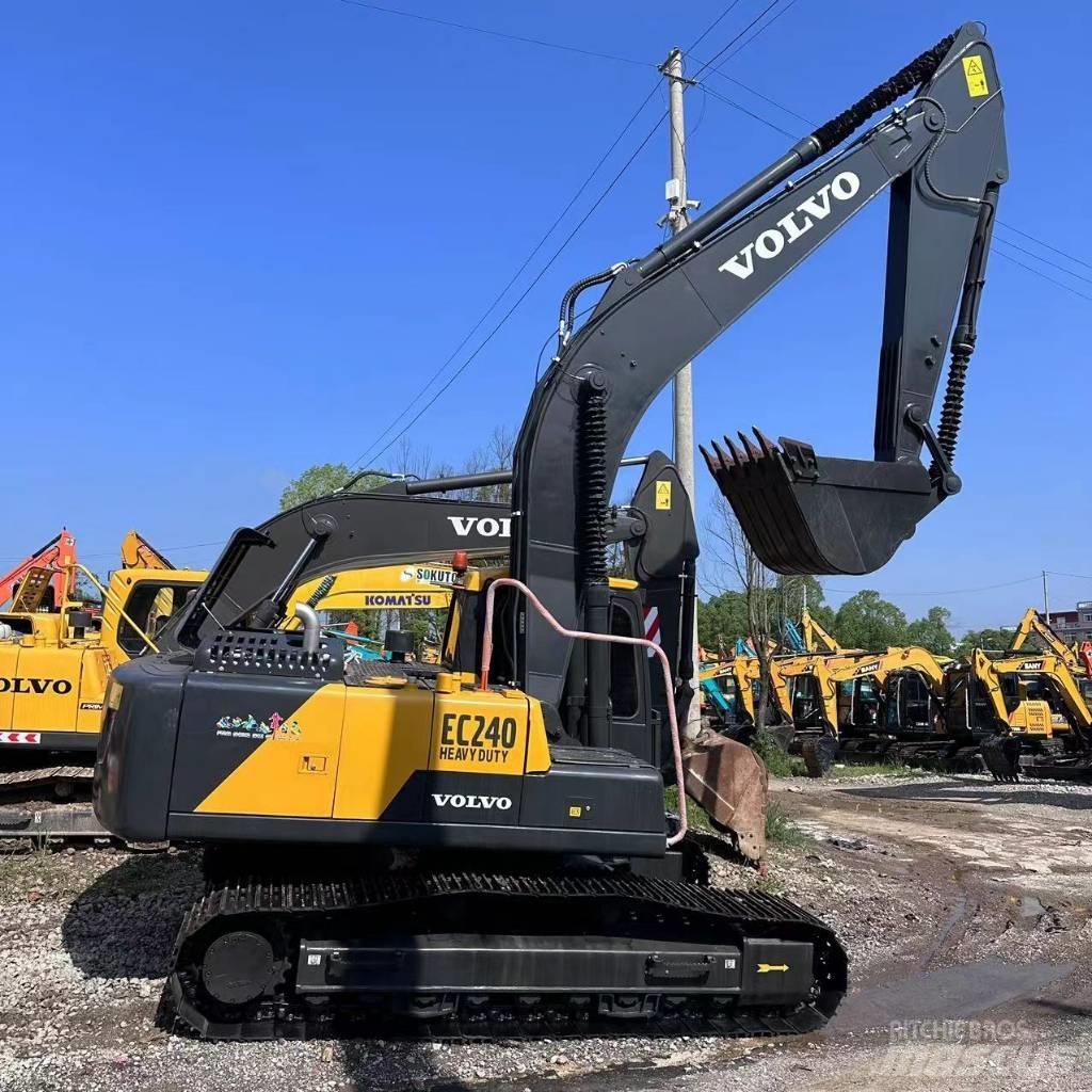 Volvo EC 240 Excavatoare pe șenile
